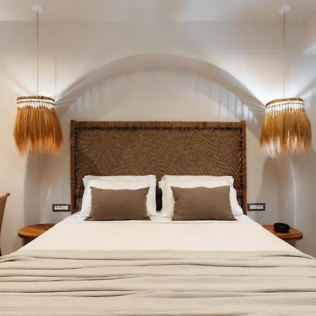 Chic Elysium Bliss Apartamento Naxos City