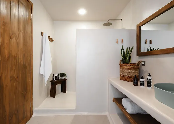 Chic Elysium Bliss Апартаменты *